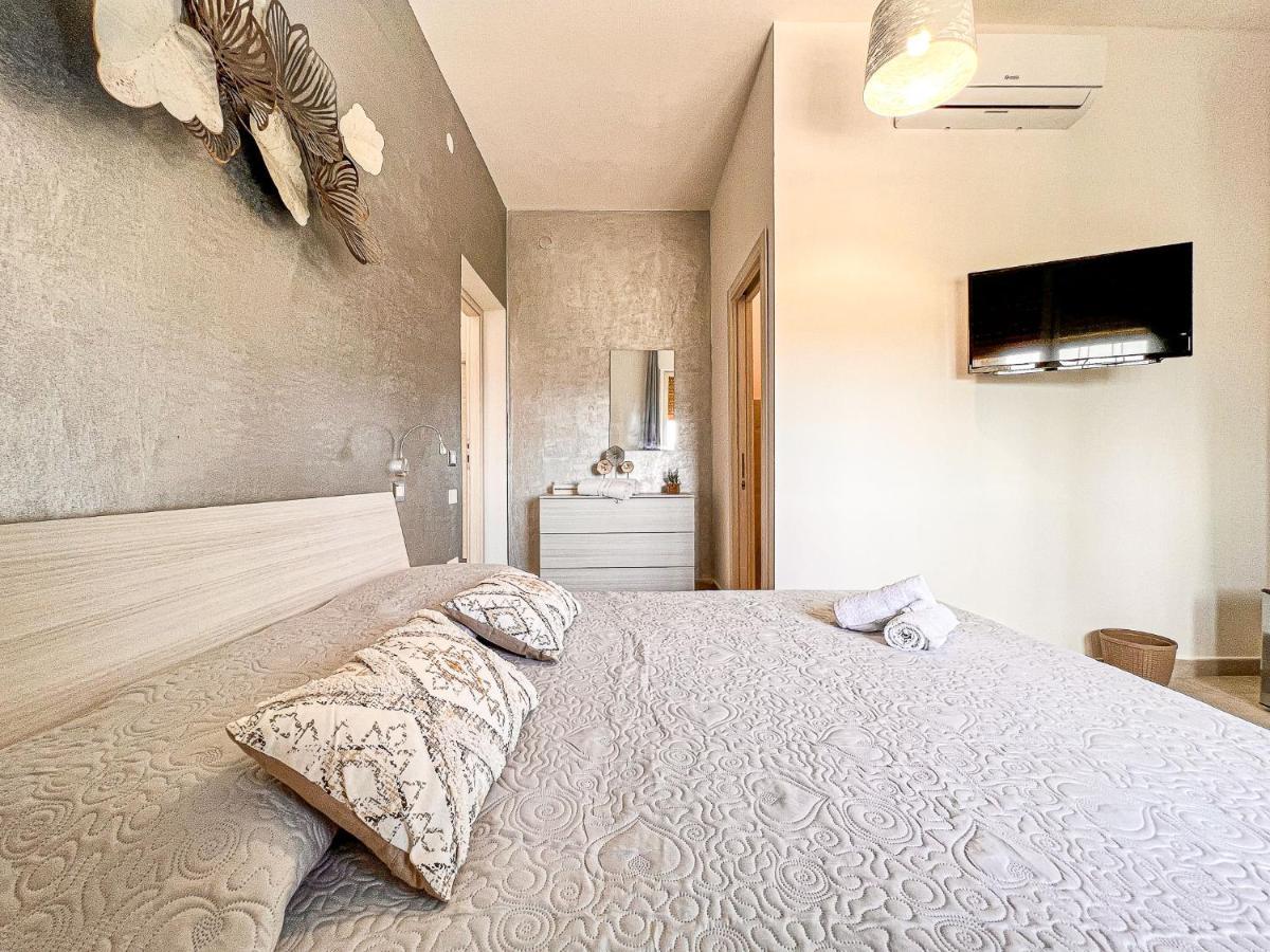Hotel Sweet Sea View Santa Teresa Gallura Exterior foto